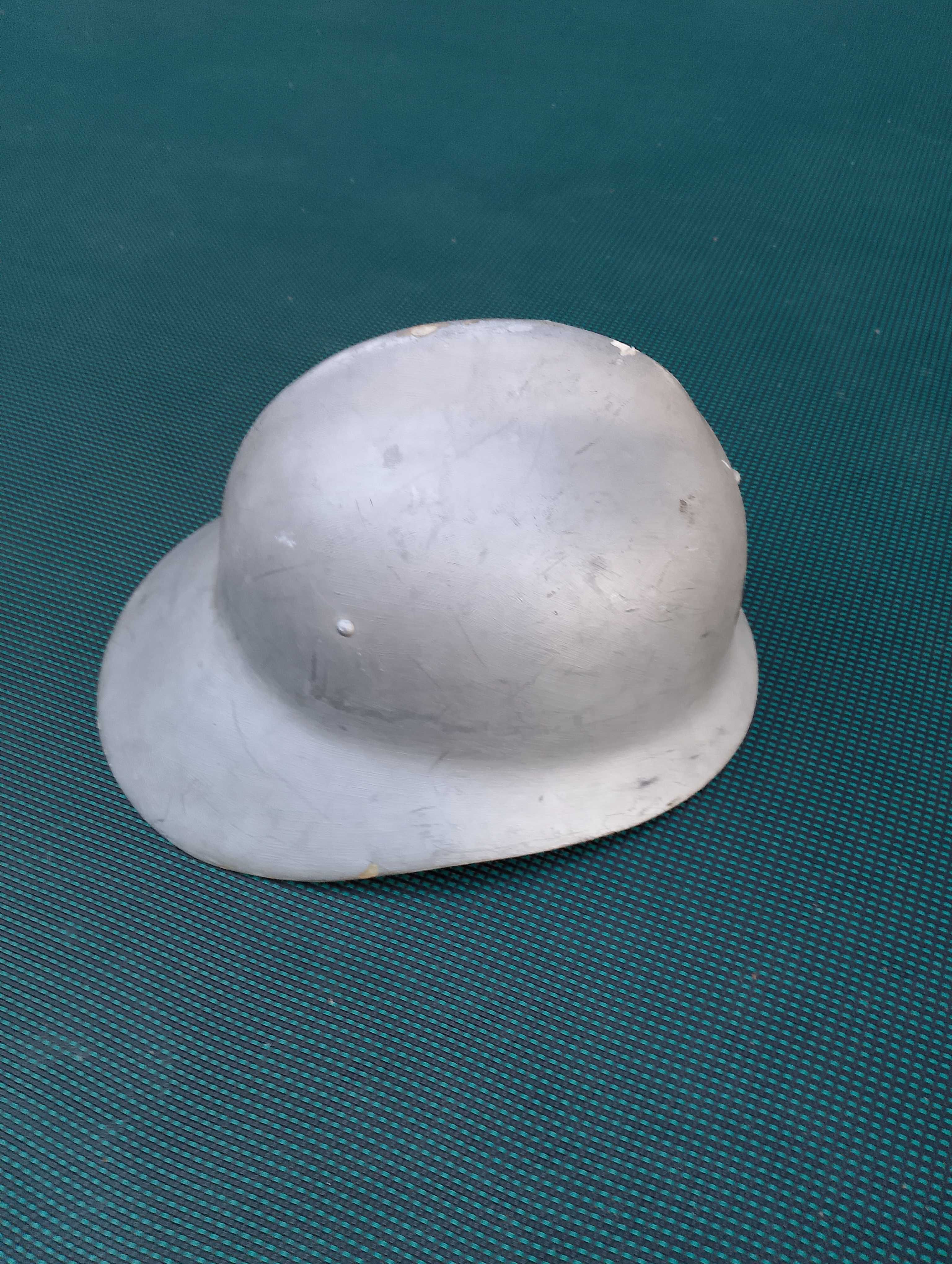 Kask strazacki hełm strażacki wojskowy