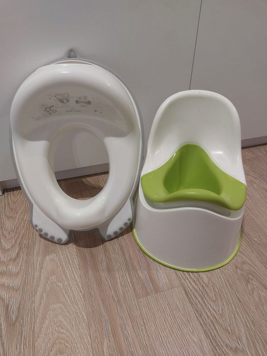 Nocnik I nakładka na toaletę.