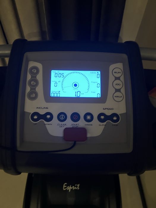 Складна бігова доріжка Esprit st70