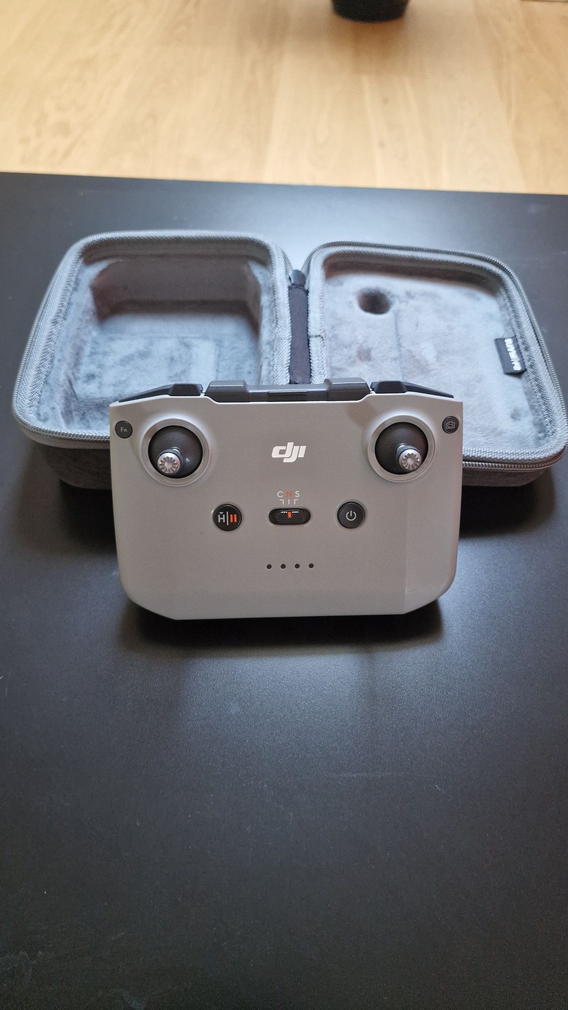 Kontroler DJI RC-N2