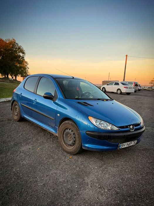 Продам Peugeot 206 1.4 2004г