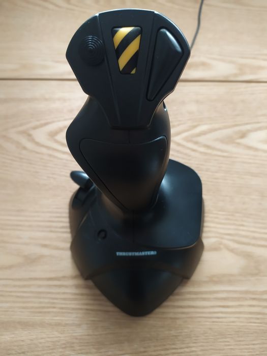 Joystick Thrustmaster