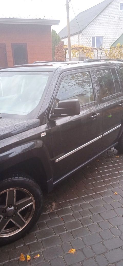 Jeep Patriot 2,0л