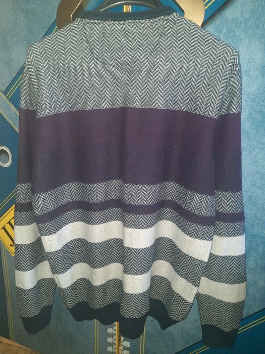 Джемпер-реглан C&A ( розмір L)