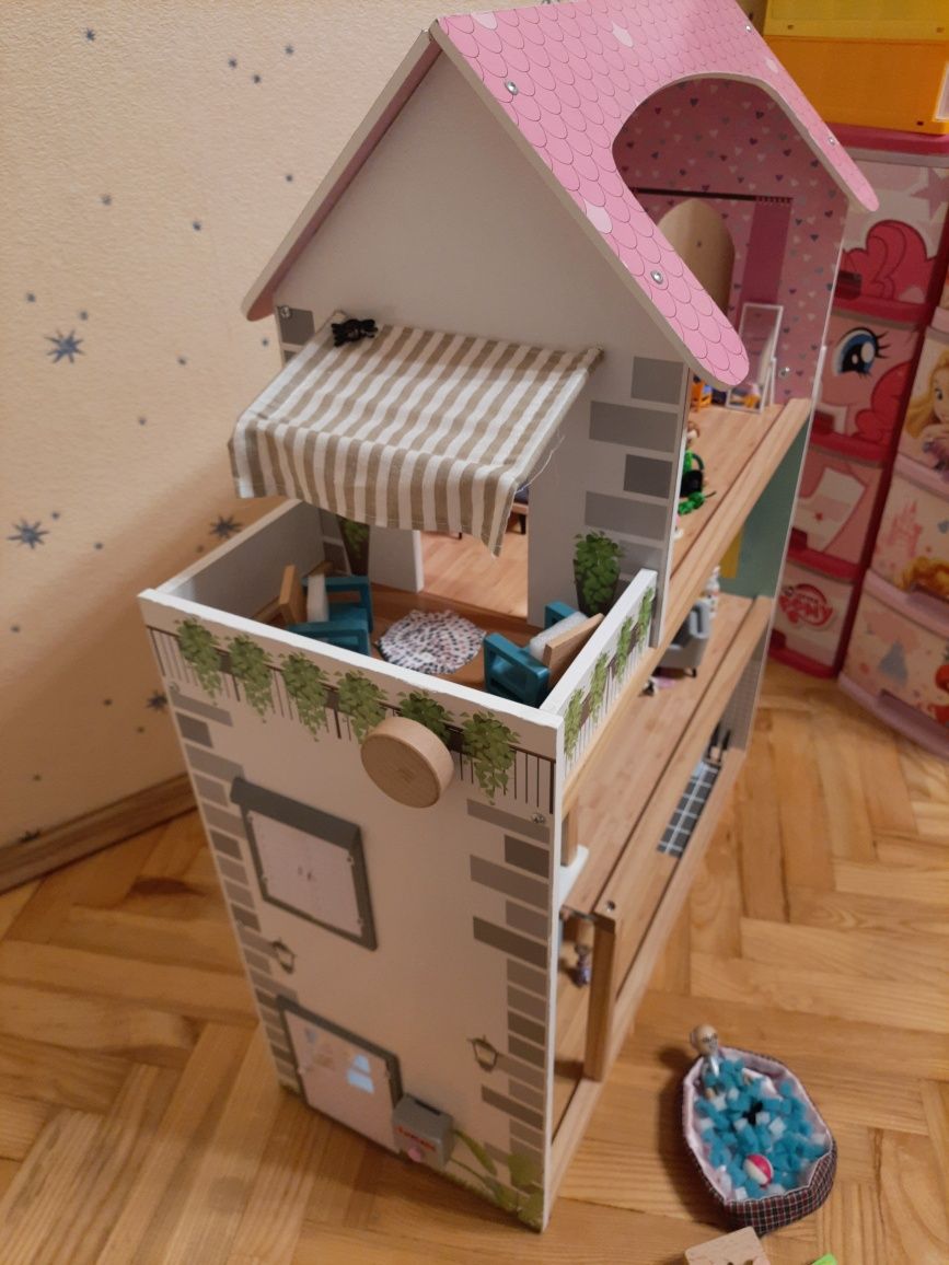 Domek dla lalek, drewniane, duży