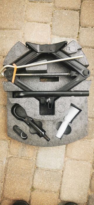 Zestaw naprawczy Ford Mondeo mk4 lewarek lejek + gratis siatka