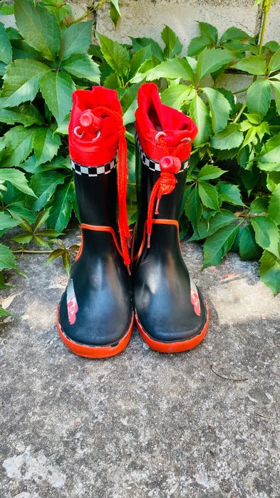Детские резиновые сапоги