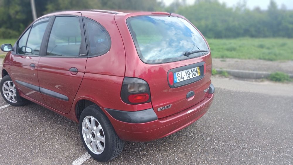 Renault Scenic 1.4 RT