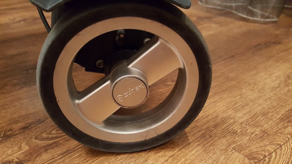 Коляска Cybex Callisto люлька с прогулкой