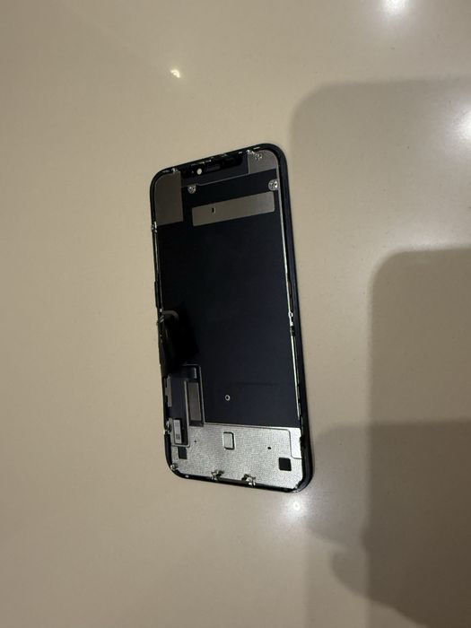 Дисплей APPLE iPhone 11 з чорним тачскріном