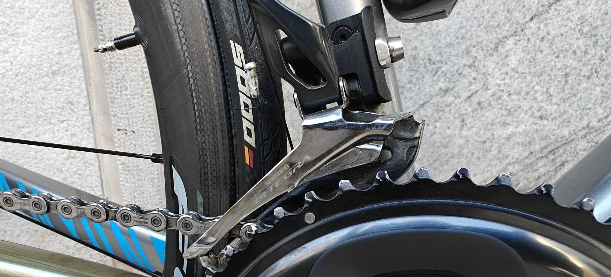 Canyon Endurace CF 9 - Fulcrum Quattro Carbon - Full ULTEGRA