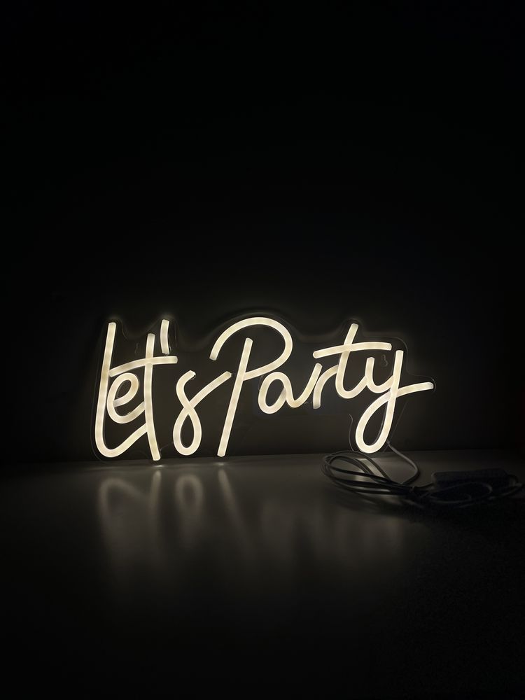 Neonowy napis LED Let’s party