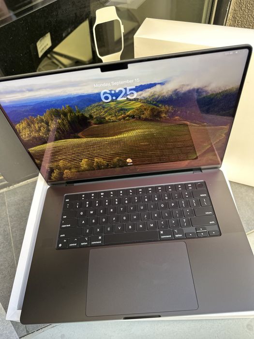Used Apple MacBook Pro 16 M3 Max 48Gb / 1Tb Space Black
