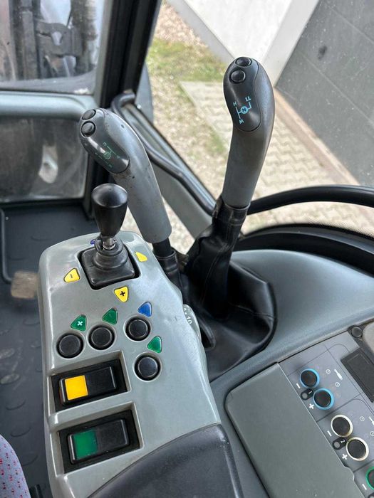 Valtra T120, nie M120, nie T140 TUR