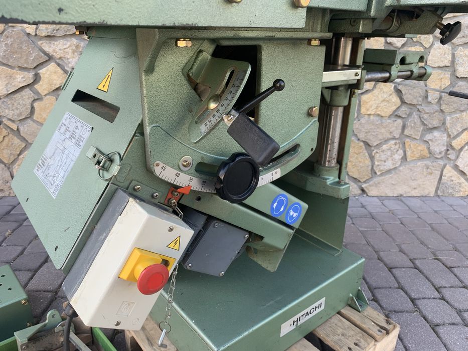 Maszyna wieloczynnosciwa do drewna HITACHI U-210 grubosciowka frezark