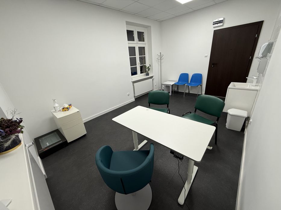 Gabinet lekarski na dni