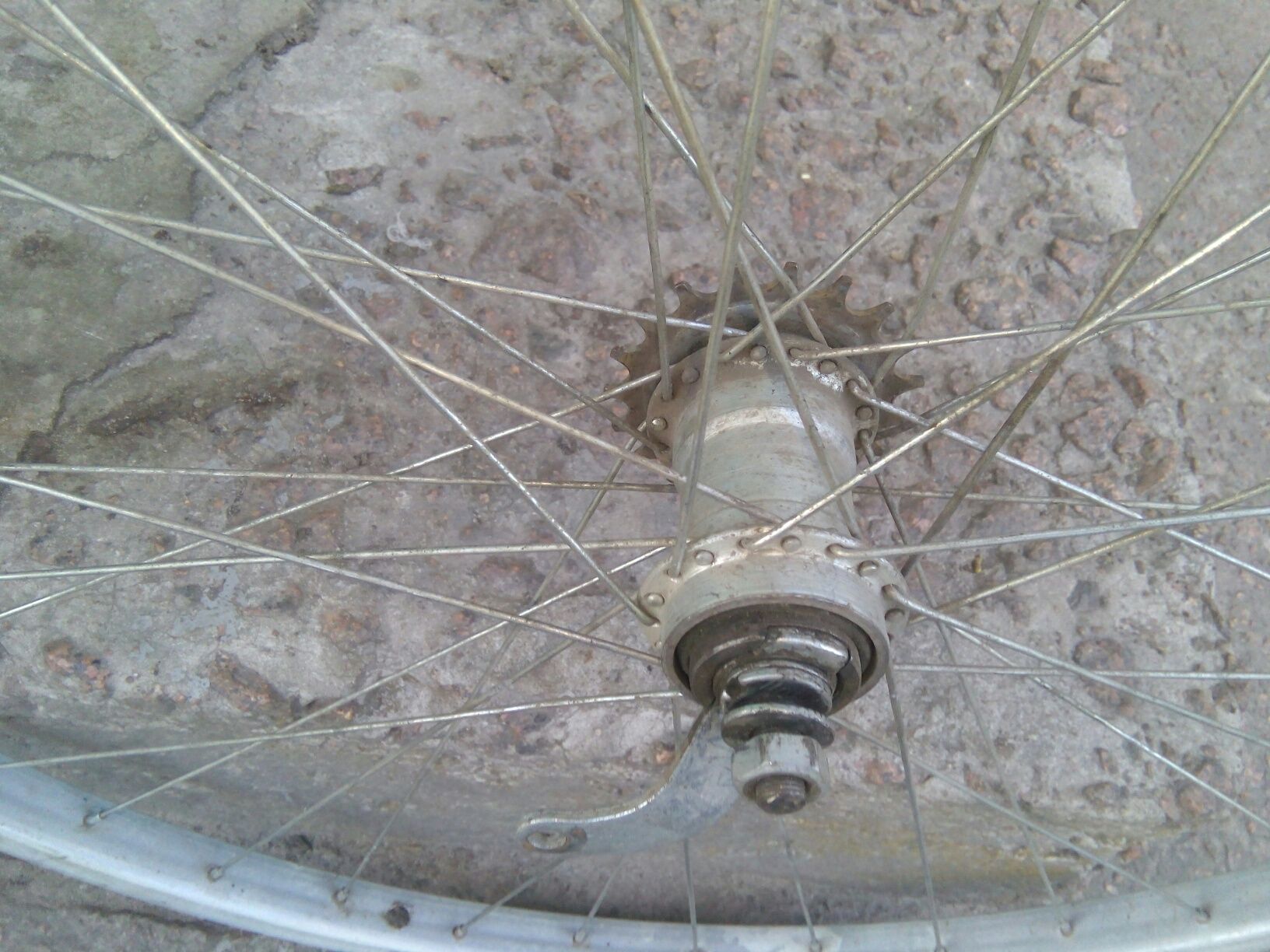 Заднее колесо на велосипед Украина сделано в СССР