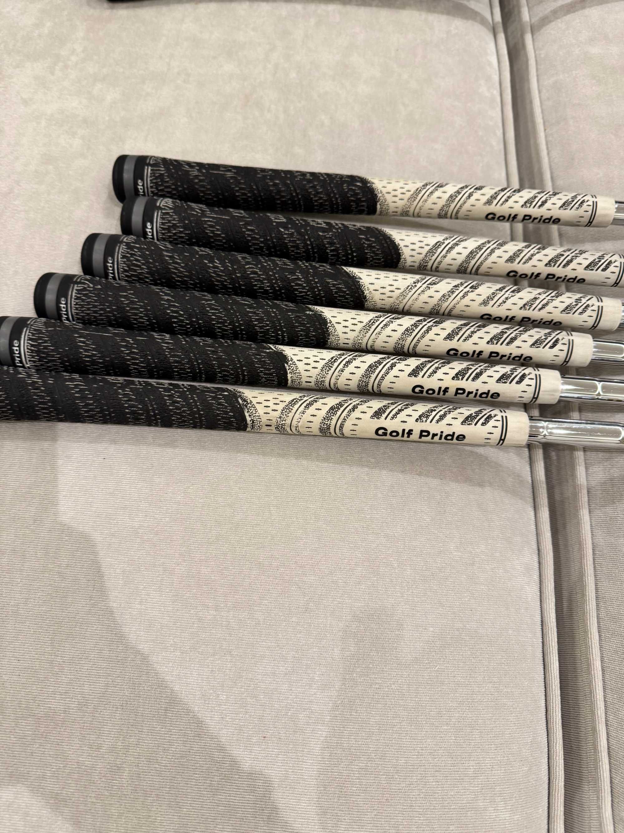 TaylorMade P790 Set ferros 4-P