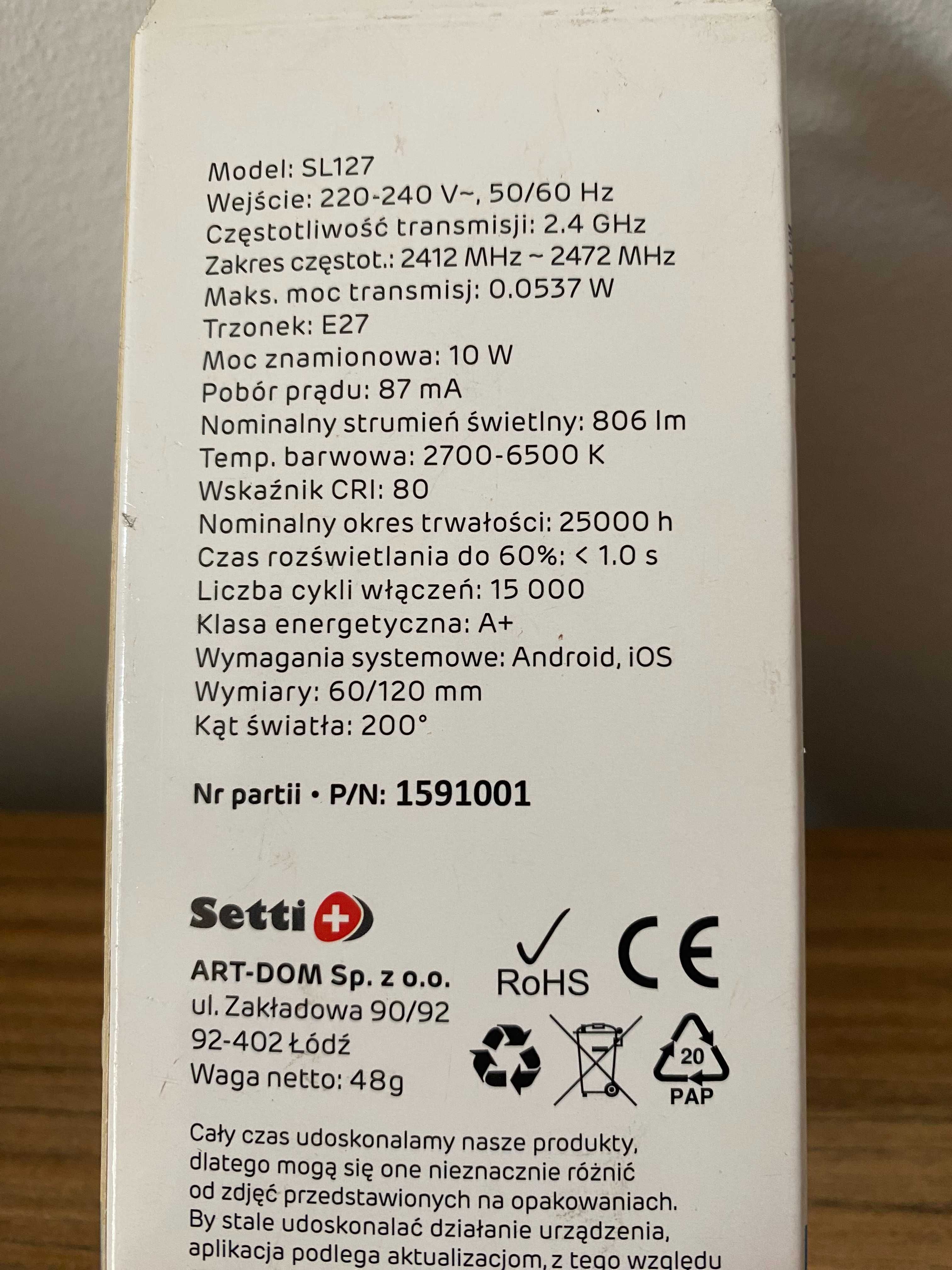 Żarówka smart z możliwością połączenia WII FII E27 / 10W