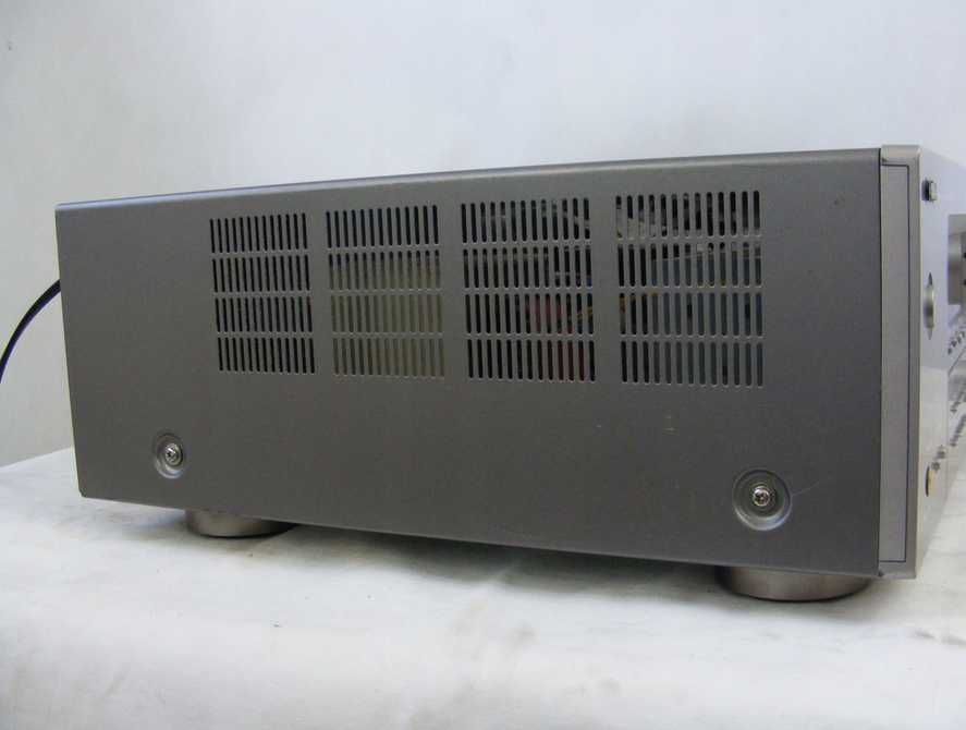 Amplituner YAMAHA RX-V457  stan bardzo dobry