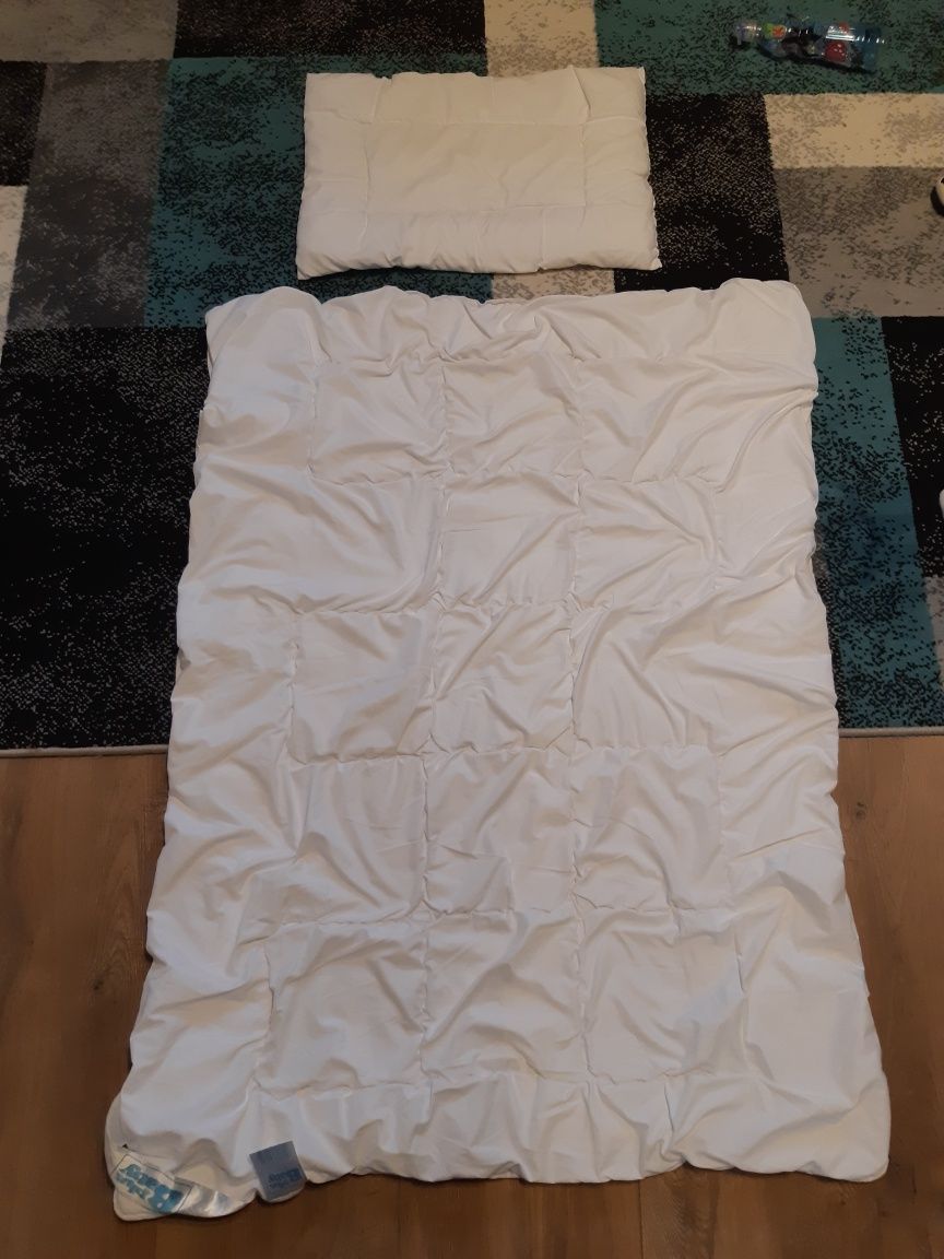 Pościel dla niemowląt kołdra 100x135 poduszka 40x60 plus poszwy