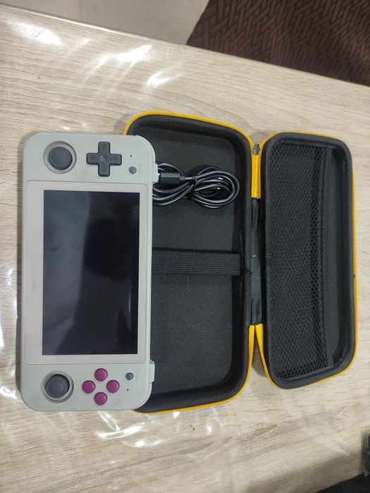Ambernic rg505 como nova
