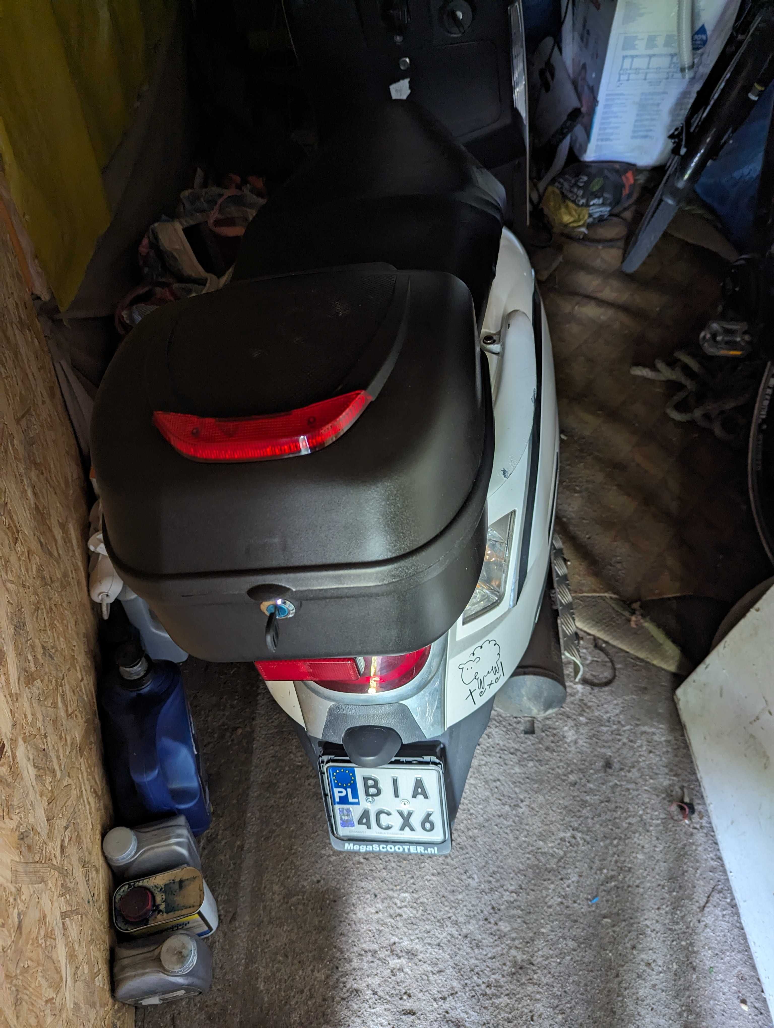 BENZHOU 4t 50 2014 dobry stan skuter typu vespa