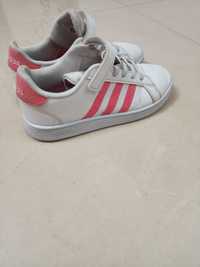 Buty Adidas dla dziewczynki