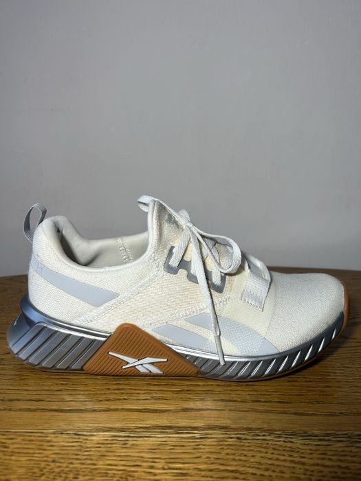 кросовки Reebok