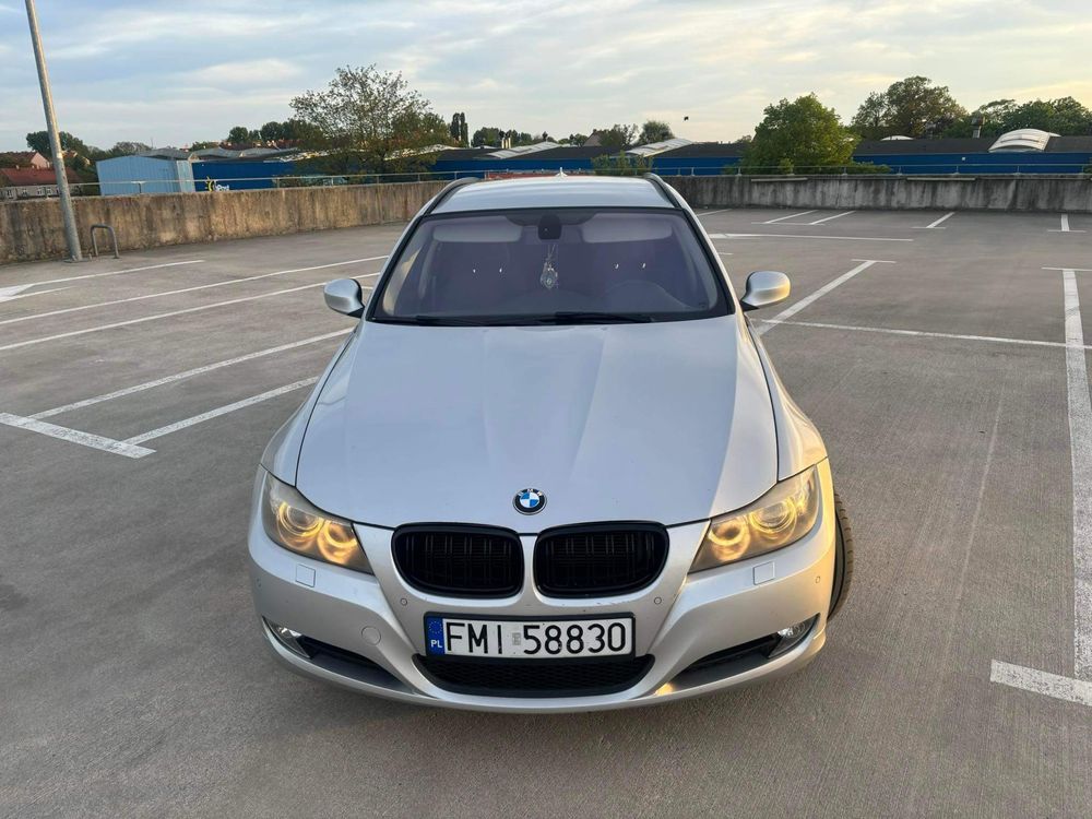 BMW e91 320d 2011rok 184km