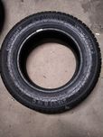 Opona 215/64r16 Continental vancowinter 2