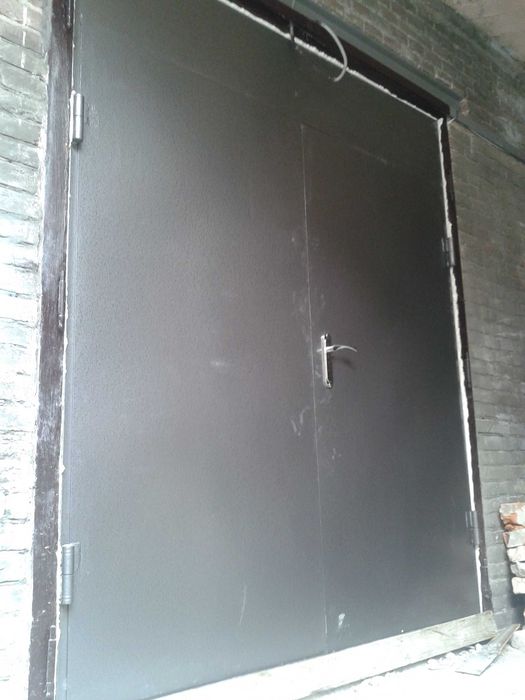 Двері металеві, протипожежні в підвал і в квартиру.Решітки.Виготовленн