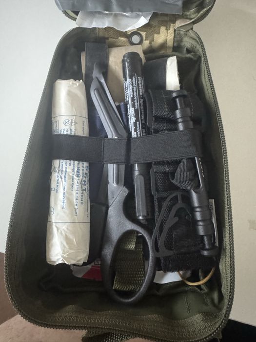 Аптечка інивідуальна