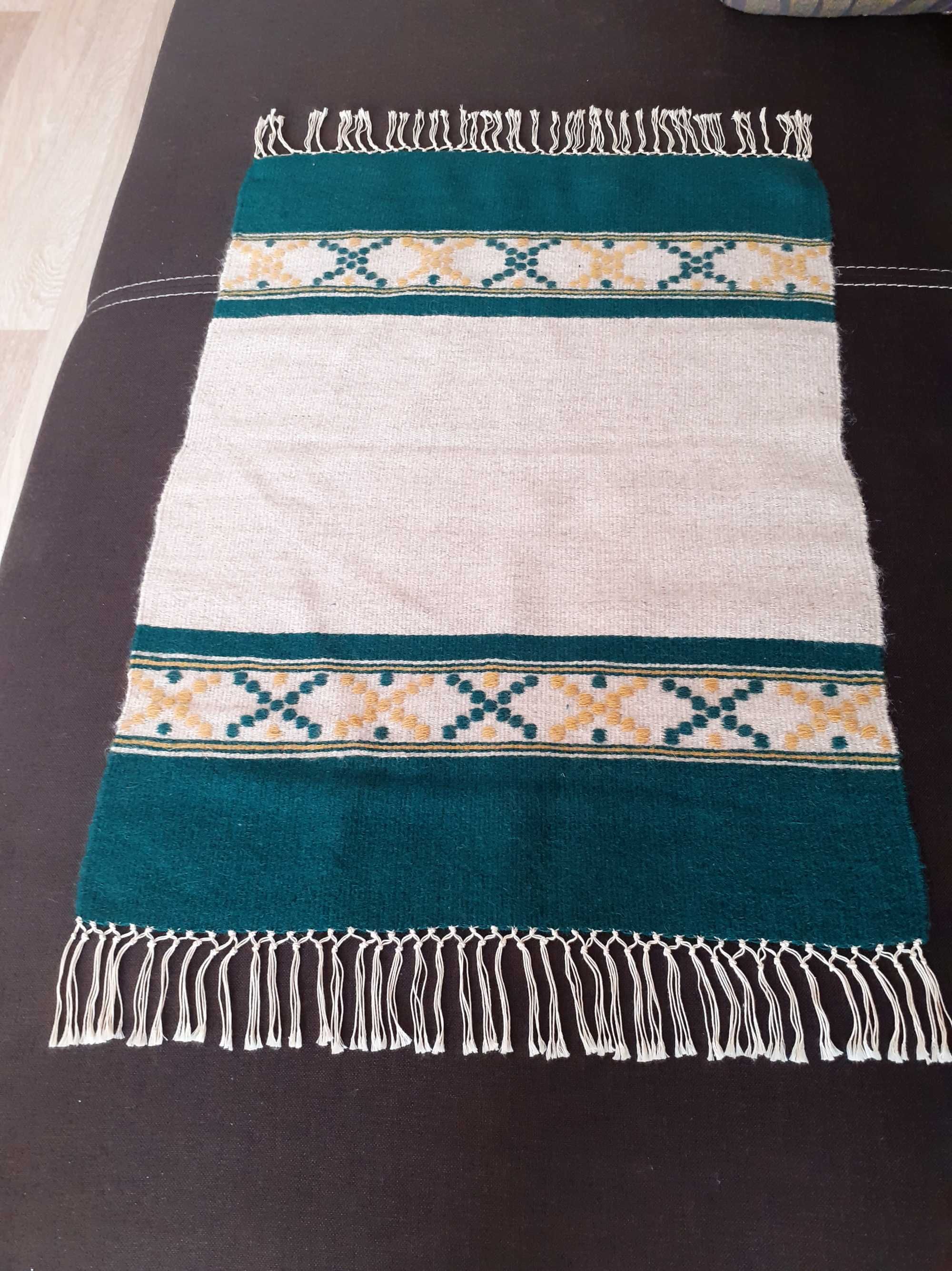 Wełniany kilim, makata , bieżnik gobelin