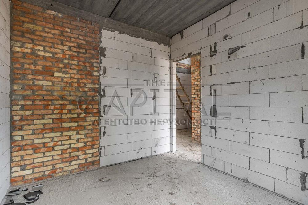 Продаж 2-поверхового будинку, с. Іванковичі, Обухівський р-н