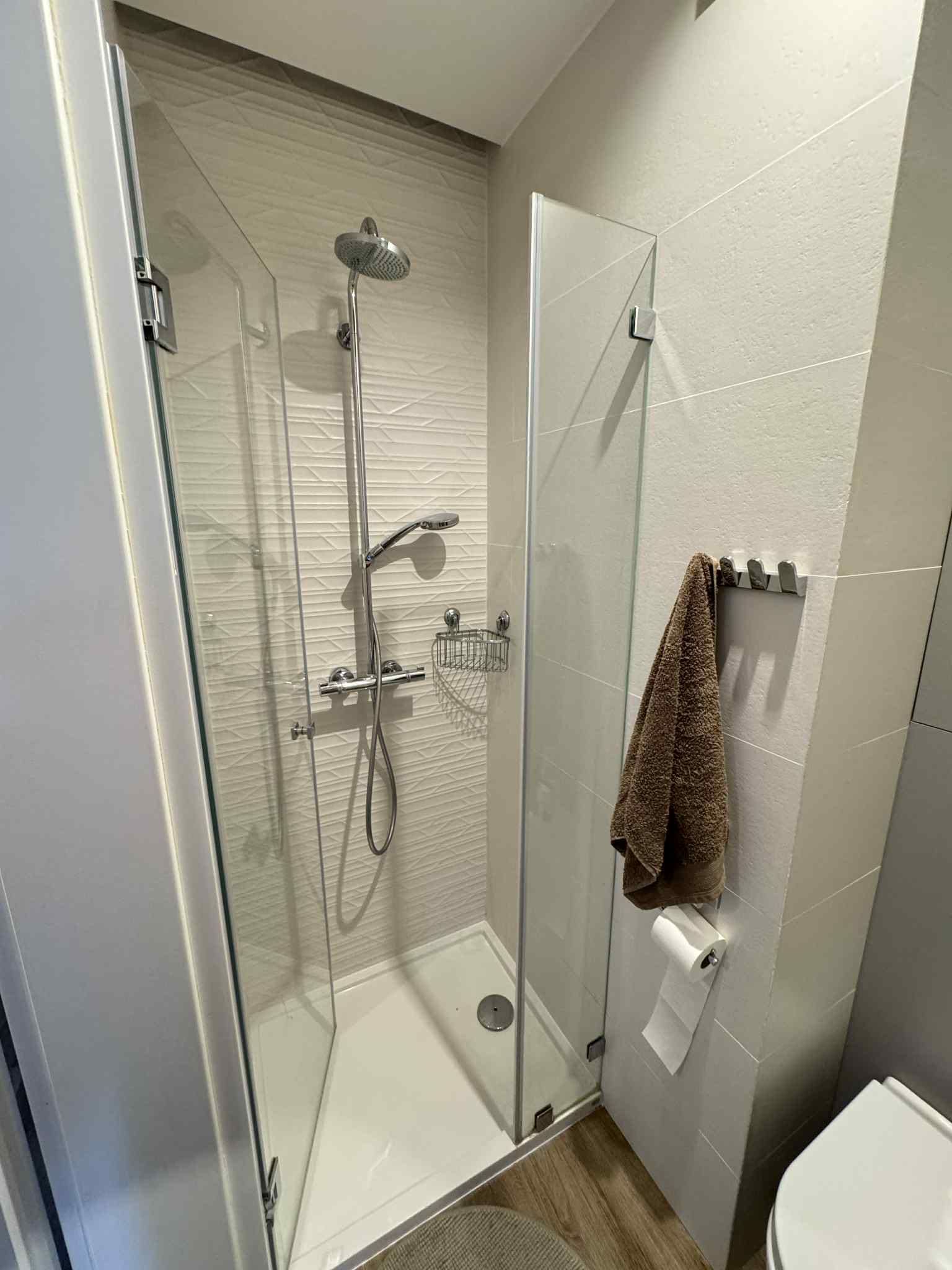 Wynajmę pokój w mieszkaniu 4 pokojowym Łódź Narutowicza Residence