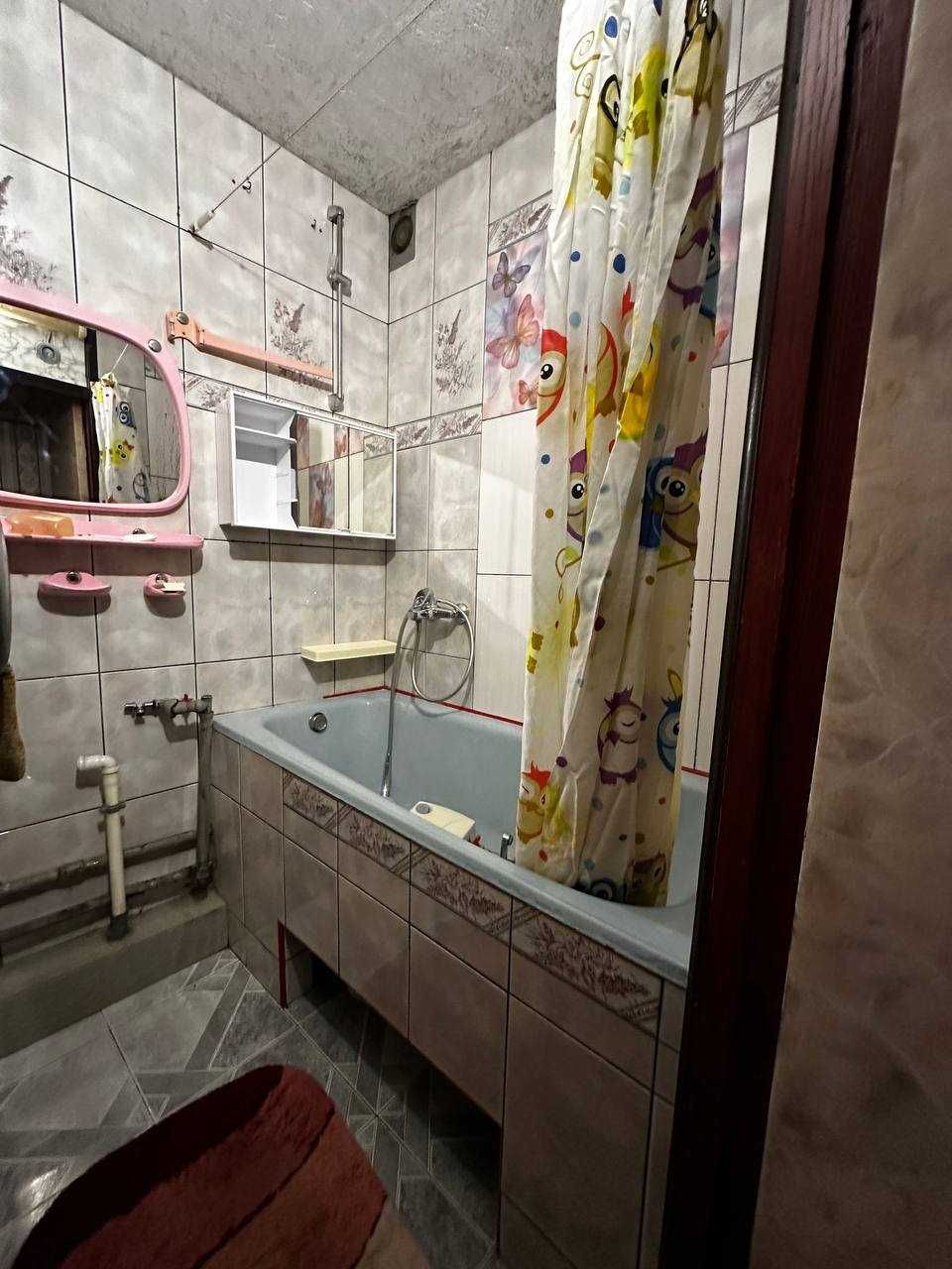 Продаж 2кімн.квартири на вул. Володимира Великого. 45кв.м. 1й поверх