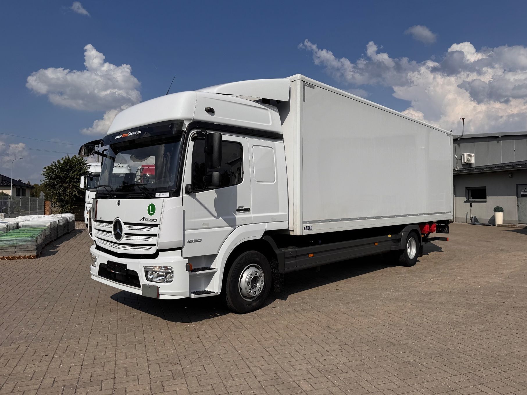 Mercedes-Benz ATEGO  1530 KONTENER 7.30m / Winda / Z Niemiec