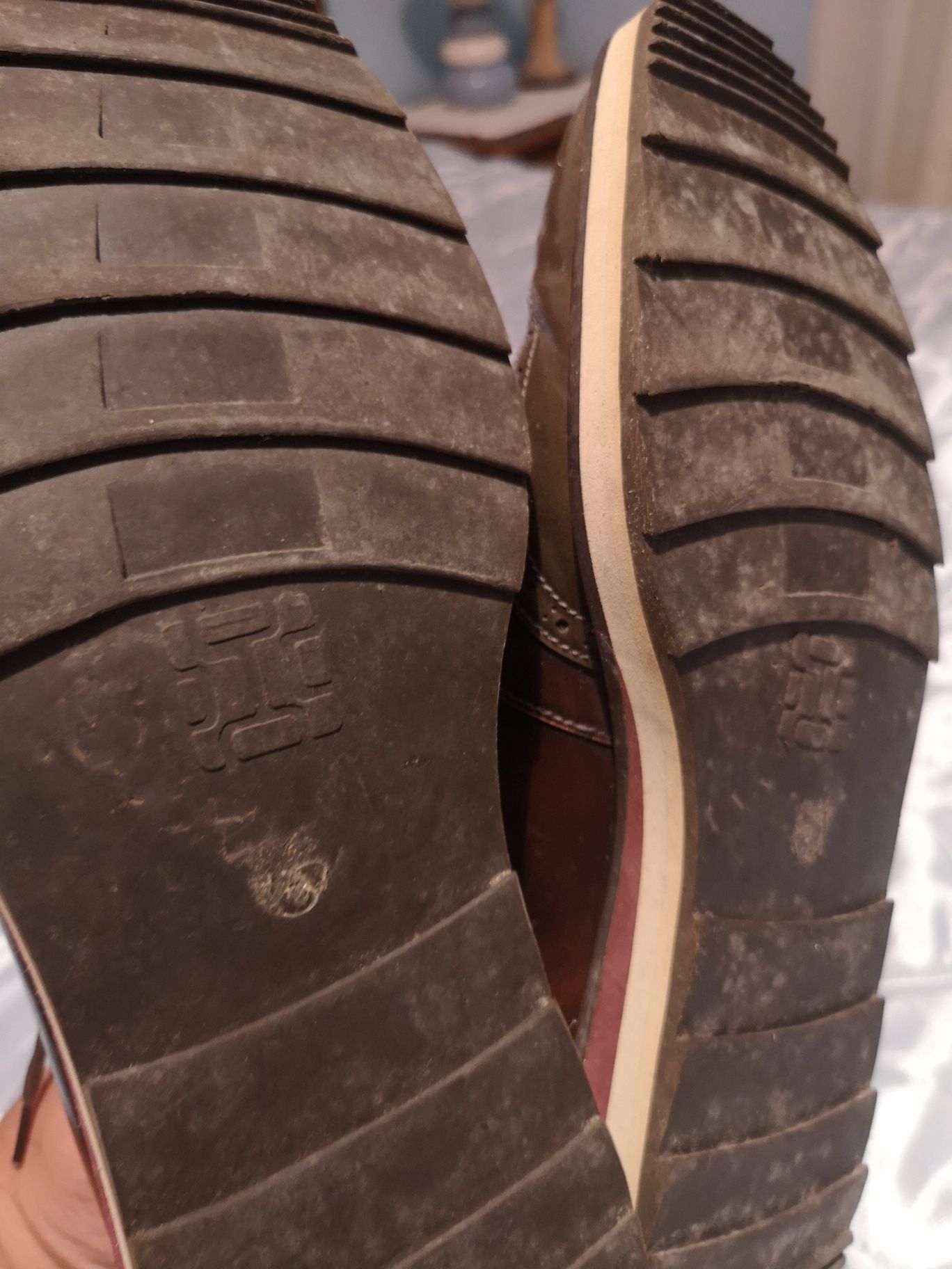 Sapatos cohibas.