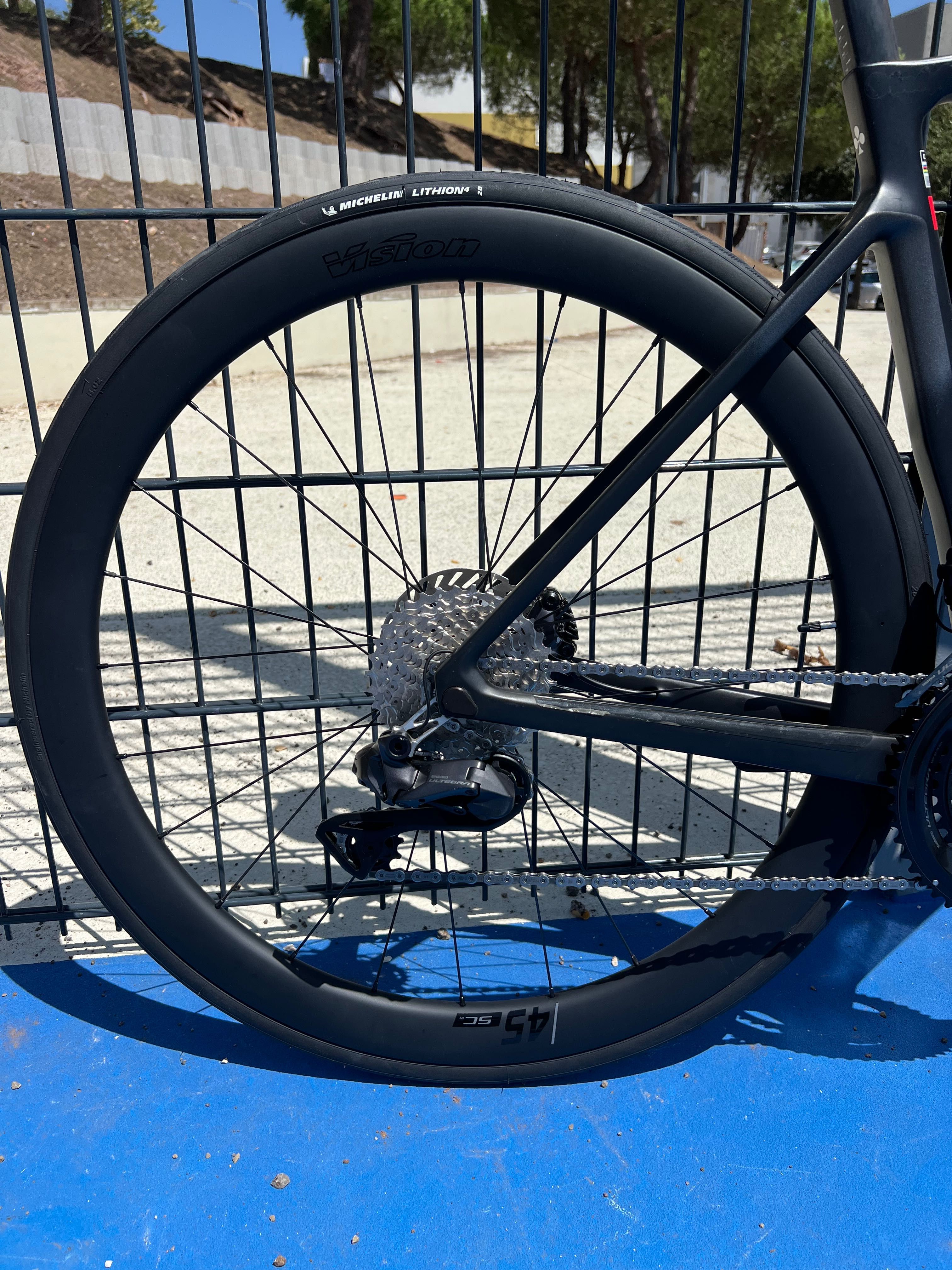 Vendo Bicicleta Colnago V4Rs – Tamanho S (485) – Top Tube 53,3 cm