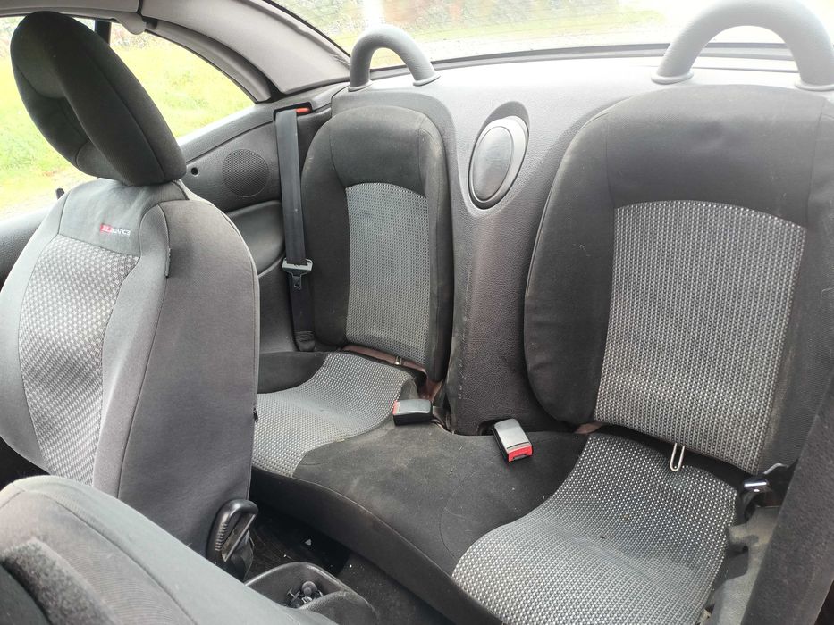 Peugeot 206CC 1.6LPG 01r