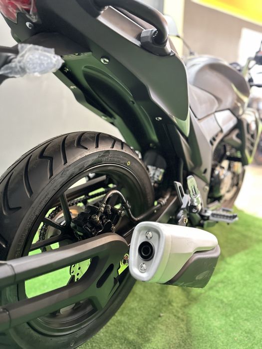 Мотоцикл SPARK SP250R-35