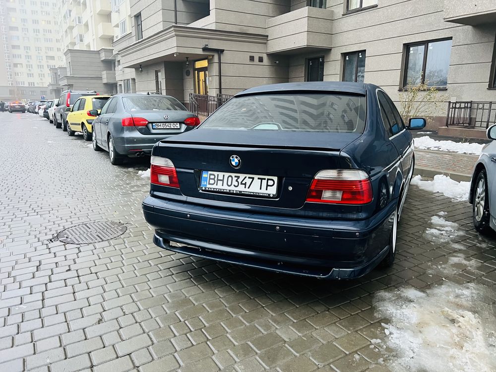 Продам BMW 520i (E39) 2001г.