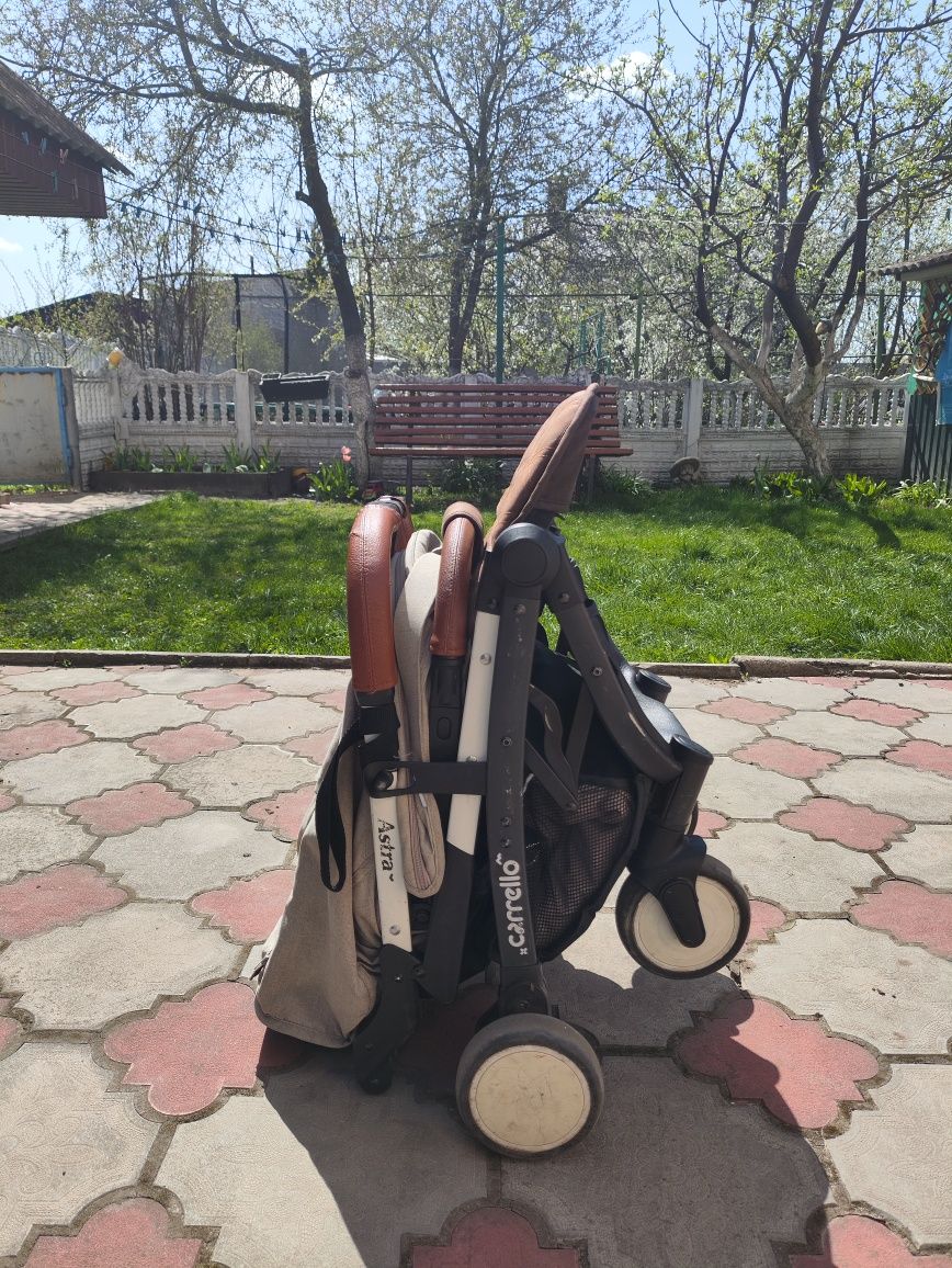 Коляска Carrello Astra