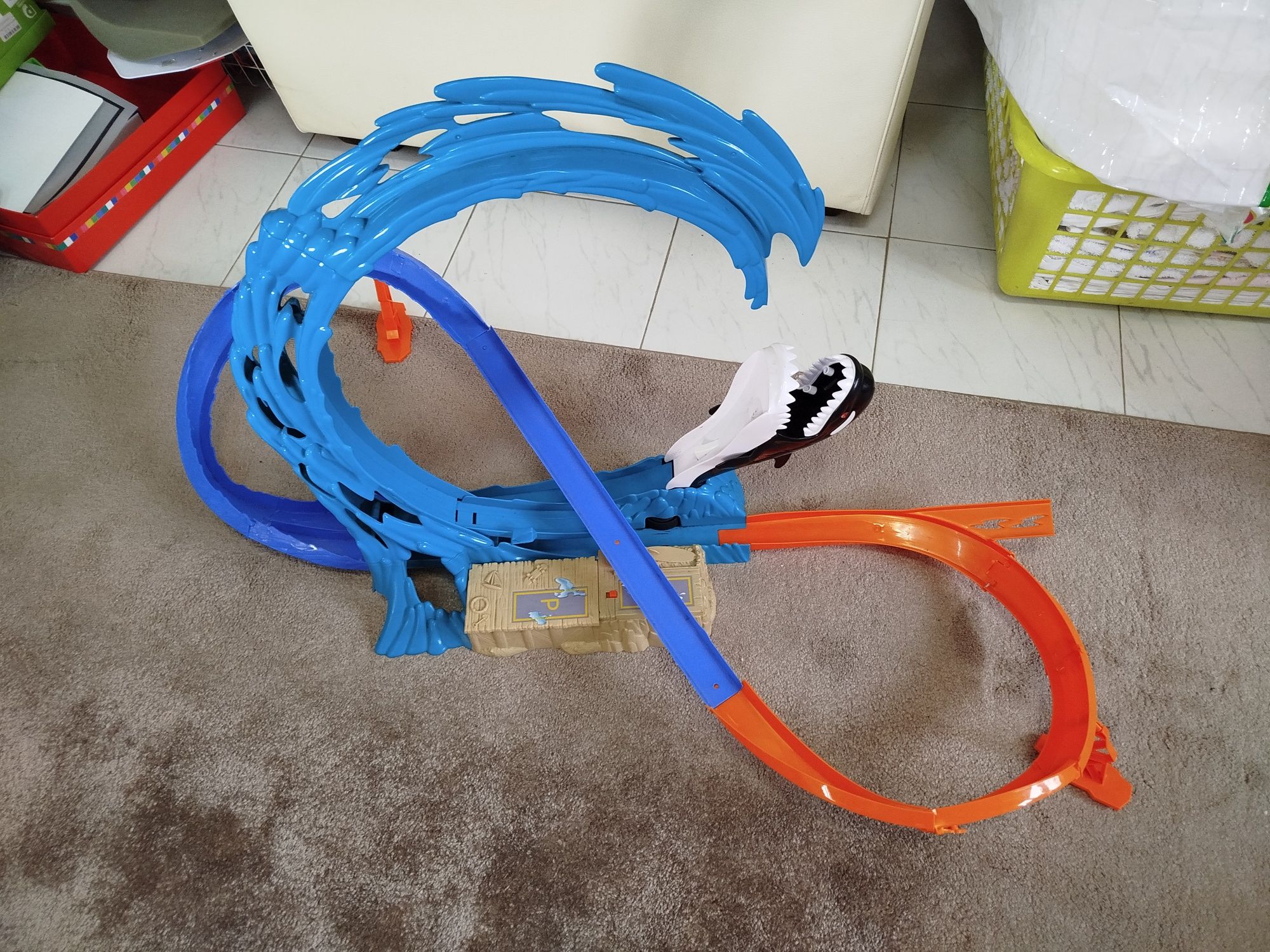 Pista hot wheels orca assassina
