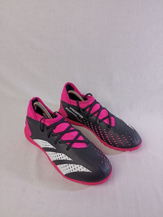 Сороконожки Adidas predator originals 36