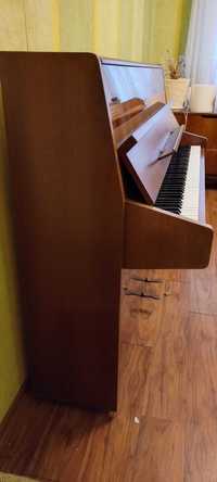 Пианино GEYER  (Германія )