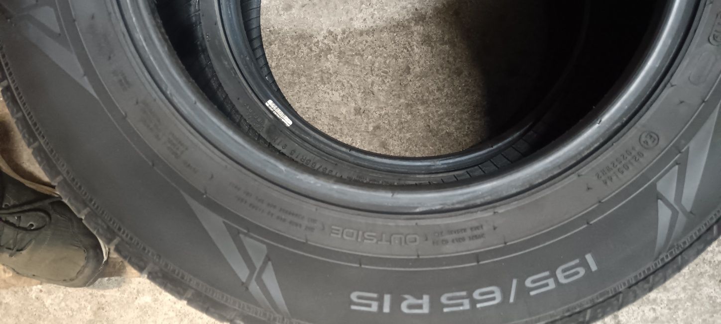 Sprzedam Opony Nokian Wetproof 195/65/R15 4 szt