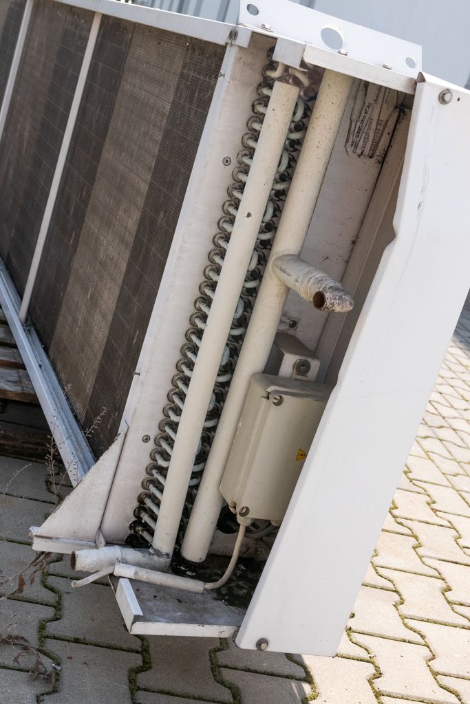 Skraplacz chłodniczy LU-VE model EAV6S 7540 V/V
