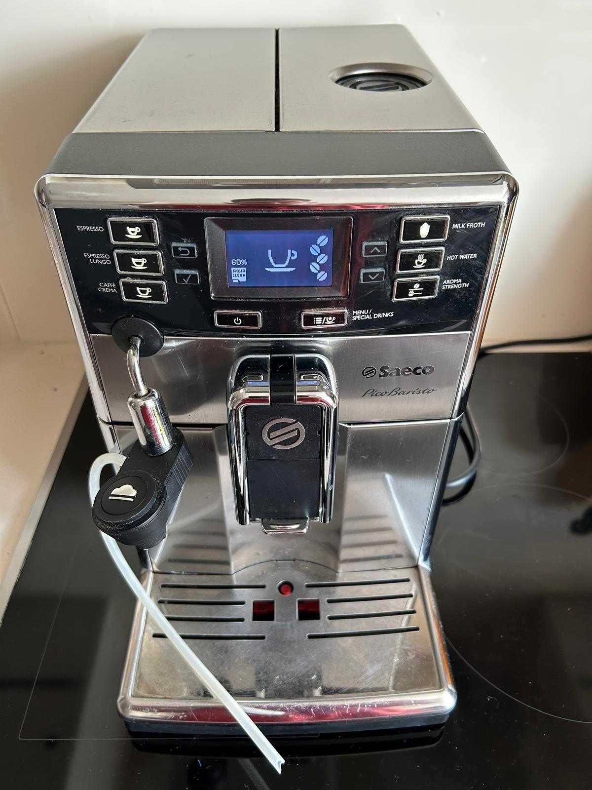 Automatyczny ekspres ciśnieniowy Saeco PicoBaristo HD8924/09